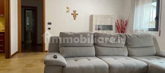 2 bedrooms Apartment in Gualdo Tadino, Italy No. 130559 8