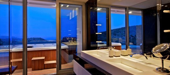 4 Schlafzimmer Property in Nea Erythraia, Greece, Nr. 4821 5