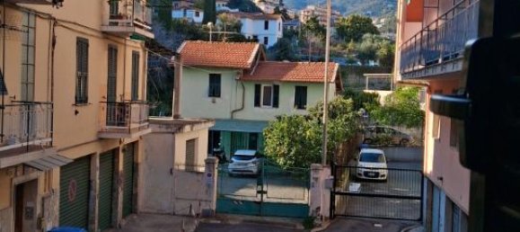 3 rooms House in Sanremo, Italy No. 233202 8