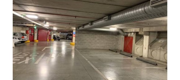 1 room Garage in Florence, Italy No. 254724 4