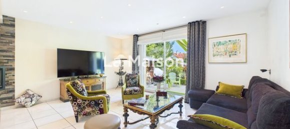 4 Schlafzimmer Haus in Aulnay-sous-Bois, France, Nr. 313875 2