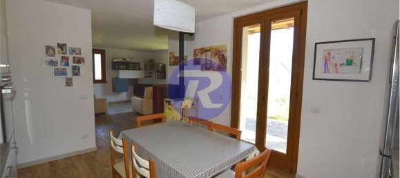 Вилла с 6 комнатами в Таледжо, Италия № 37257 10