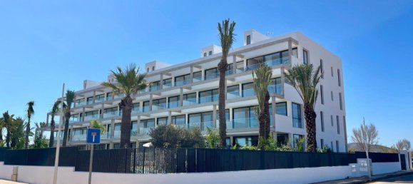 2 bedrooms Penthouse in La Manga del Mar Menor, Spain No. 16552 2