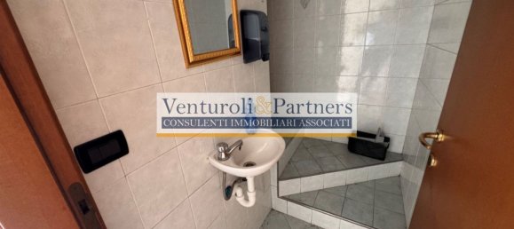  عقار تجاري في Desenzano del Garda, Italy 77متر مربع رقم 329825 10