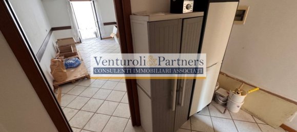  عقار تجاري في Desenzano del Garda, Italy 77متر مربع رقم 329825 14