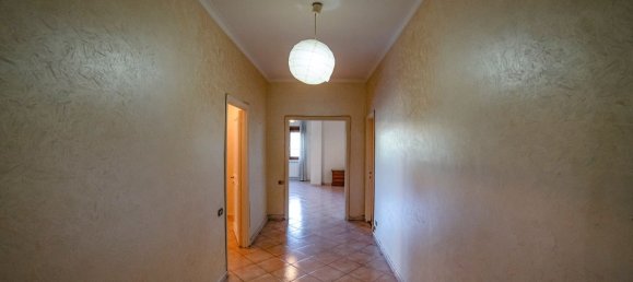 4 rooms Apartment in Rome, Italy No. 256960 13