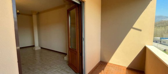 3 chambres Appartement à Isola del Liri, Italy No. 54123 11