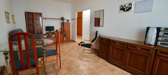 Apartamento de 3 dormitorios en Las Palmas De Gran Canaria, Spain No. 143161 5