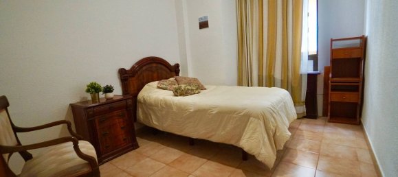 Apartamento de 3 dormitorios en Las Palmas De Gran Canaria, Spain No. 143161 13