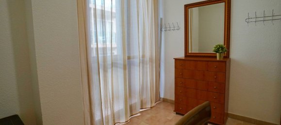 Apartamento de 3 dormitorios en Las Palmas De Gran Canaria, Spain No. 143161 9