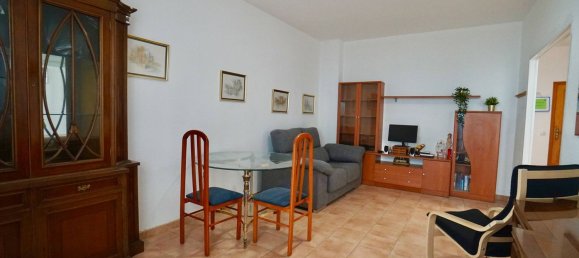 Apartamento de 3 dormitorios en Las Palmas De Gran Canaria, Spain No. 143161 4