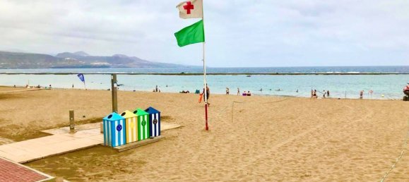 Apartamento de 3 dormitorios en Las Palmas De Gran Canaria, Spain No. 143161 38