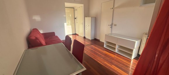 1 bedroom Apartment in Milan, Italy No. 358013 24