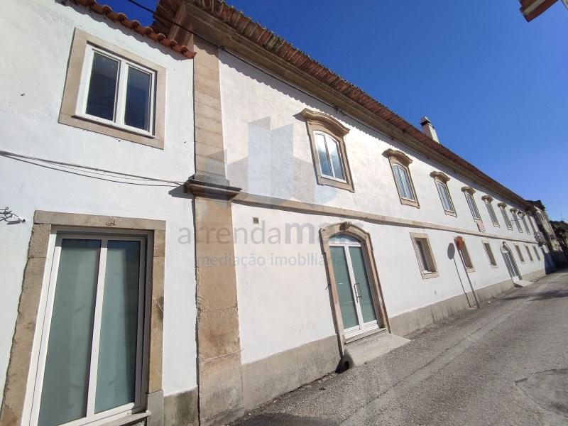 1072m² Building in Soure, Portugal No. 211648