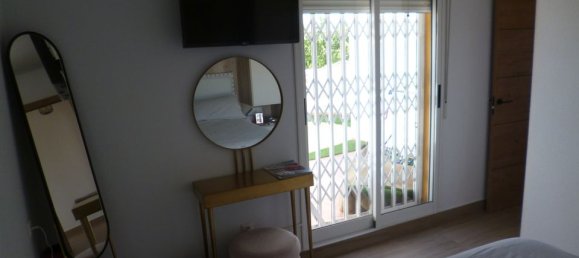 Villa de 4 dormitorios en Alicante, Spain No. 177084 6