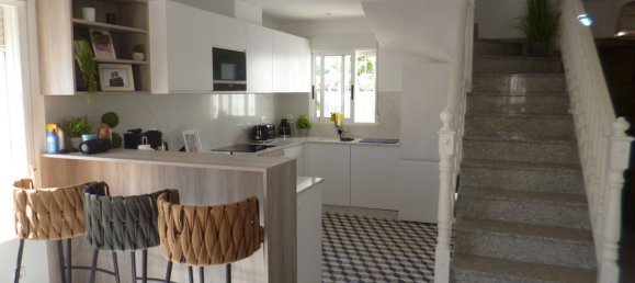 Villa de 4 dormitorios en Alicante, Spain No. 177084 16