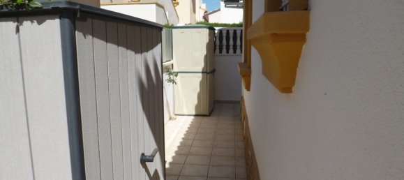 Villa de 4 dormitorios en Alicante, Spain No. 177084 22