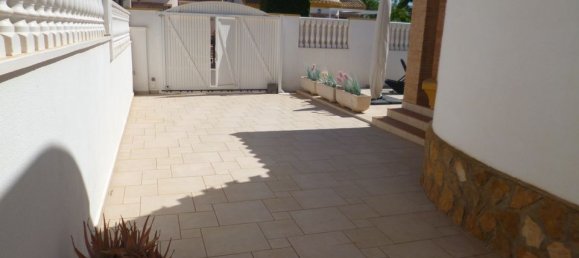 Villa de 4 dormitorios en Alicante, Spain No. 177084 28