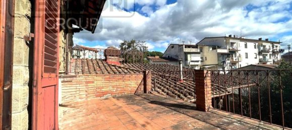 Casa de 13 habitaciónes en Florence, Italy No. 42300 32