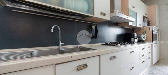 2 bedrooms Apartment in Beinasco, Italy No. 296349 6