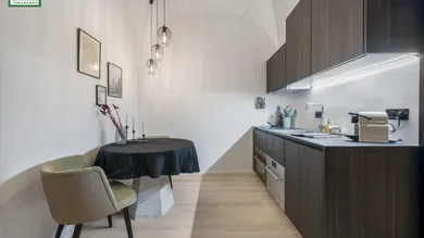 2غرفة شقة في Dobling, Austria رقم 172121