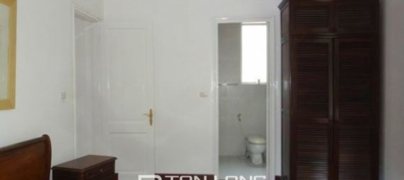 4 bedrooms House in Tay Ho, Vietnam No. 3212 11