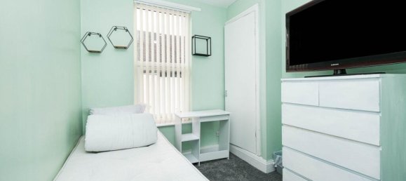 منزل في Liverpool, United Kingdom رقم 2188 5