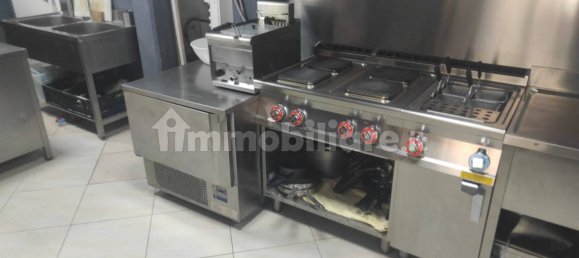 Imóvel comercial de 3 divisões em Pontedera, Italy N.º 169031 2