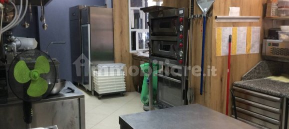 Imóvel comercial de 3 divisões em Pontedera, Italy N.º 169031 13