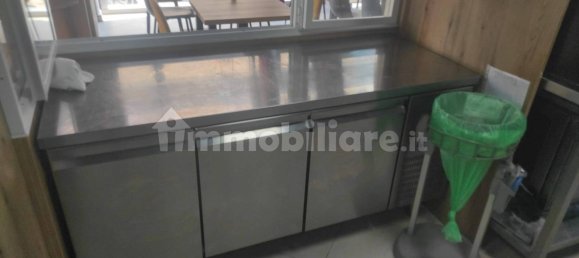 Imóvel comercial de 3 divisões em Pontedera, Italy N.º 169031 5