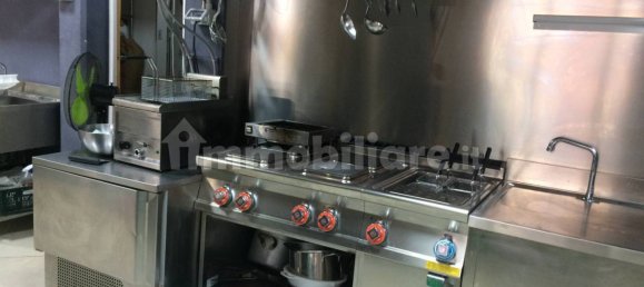 Imóvel comercial de 3 divisões em Pontedera, Italy N.º 169031 14