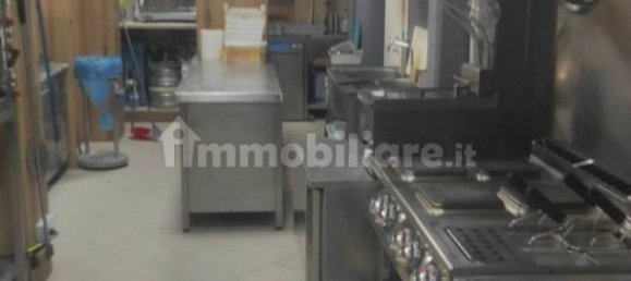 Imóvel comercial de 3 divisões em Pontedera, Italy N.º 169031 4