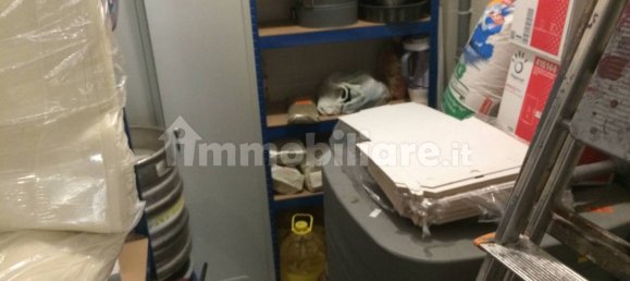 Imóvel comercial de 3 divisões em Pontedera, Italy N.º 169031 16