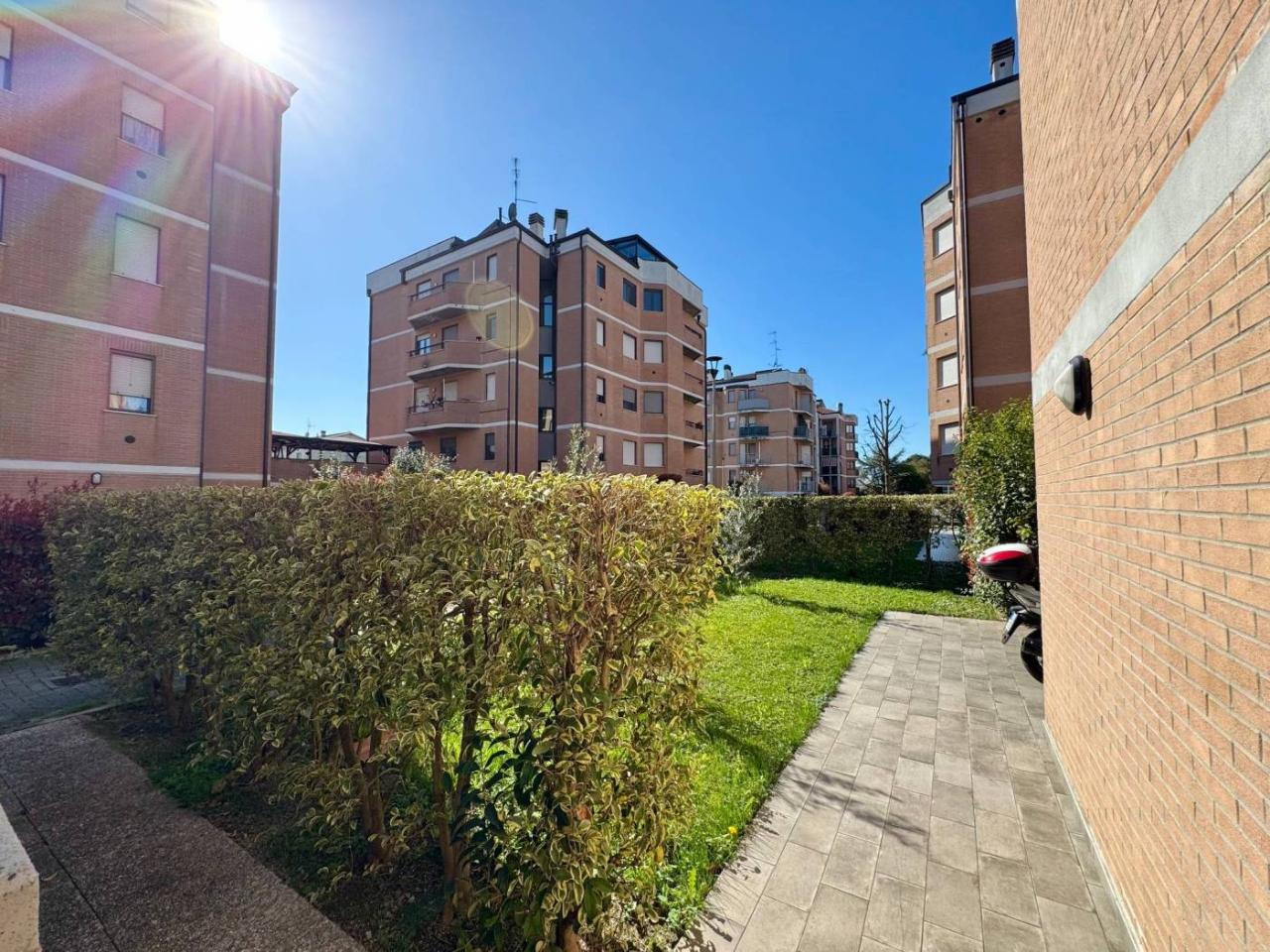 3 rooms Apartment in Torrile, Italy No. 37643