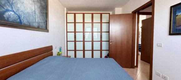 3 rooms Apartment in Torrile, Italy No. 37643 12