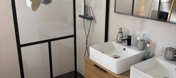 4 rooms House in Nogent-sur-Marne, France No. 328032 9