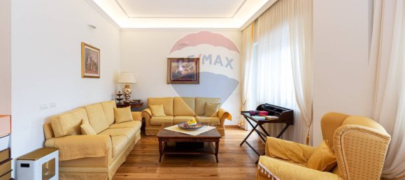 Apartamento T3 em Rome, Italy N.º 314376 3
