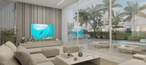 4 bedrooms House in Paralimni, Cyprus No. 10879 11