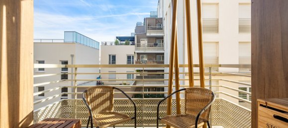 Apartamento de 2 dormitorios en Bezons, France No. 182303 2