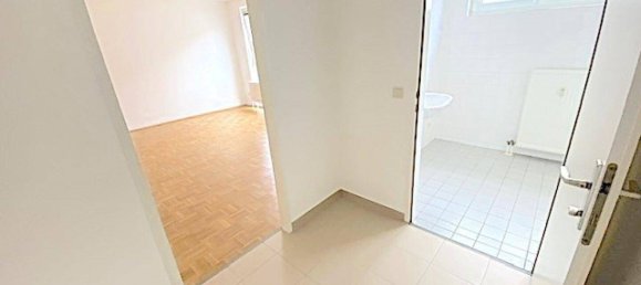 Estudio en Brigittenau, Austria No. 215239 5