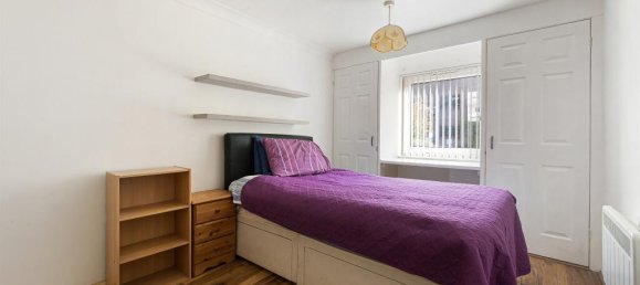 Apartamento T1 em Epsom, United Kingdom N.º 9775 6