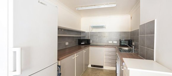 Apartamento T1 em Epsom, United Kingdom N.º 9775 4