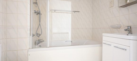 Apartamento T1 em Epsom, United Kingdom N.º 9775 7