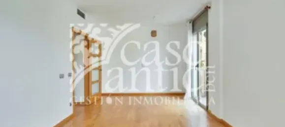 Apartamento T3 em Ciutat Vella, Spain N.º 174896 23