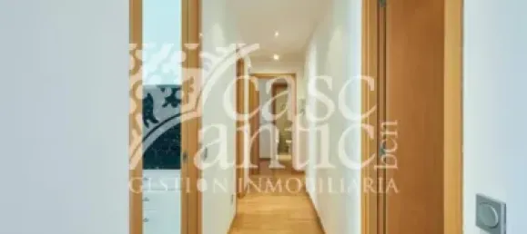 Apartamento T3 em Ciutat Vella, Spain N.º 174896 19