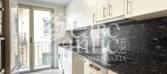 Apartamento T3 em Ciutat Vella, Spain N.º 174896 13