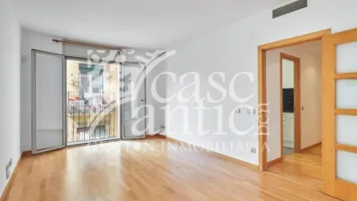 Apartamento T3 em Ciutat Vella, Spain N.º 174896