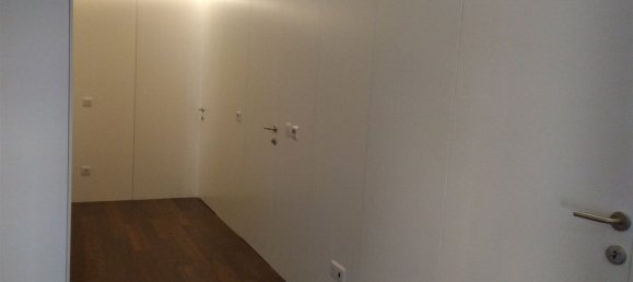 4 bedrooms Apartment in Porto, Portugal No. 78943 28