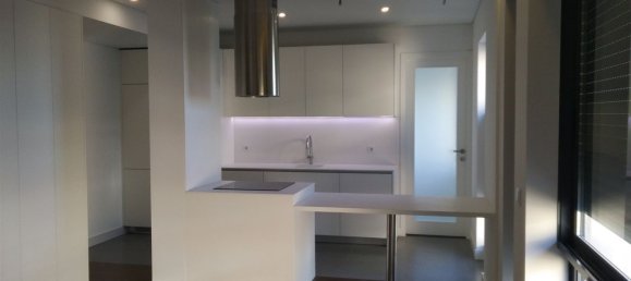 4 bedrooms Apartment in Porto, Portugal No. 78943 23