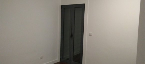4 bedrooms Apartment in Porto, Portugal No. 78943 8